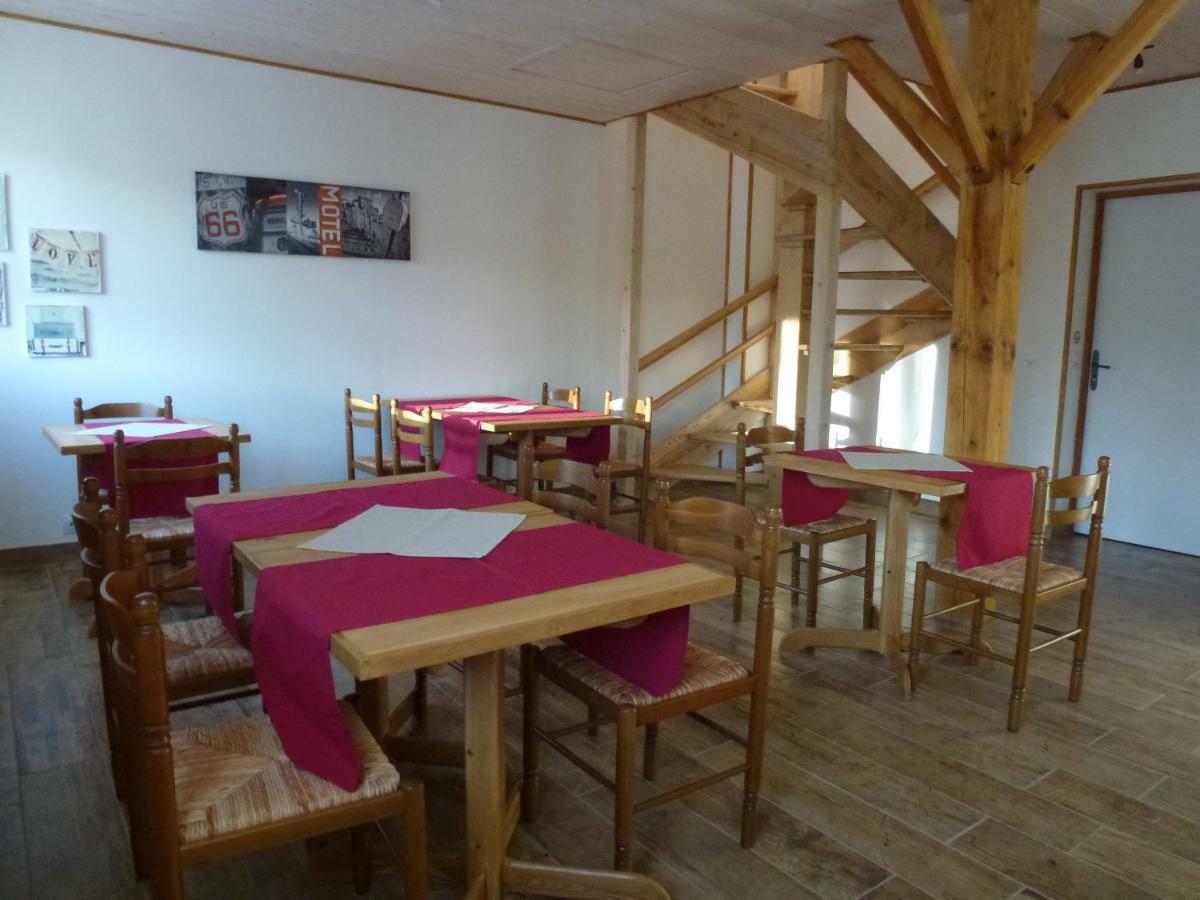 Redspring Chambres D'Hotes Coligny Eksteriør bilde